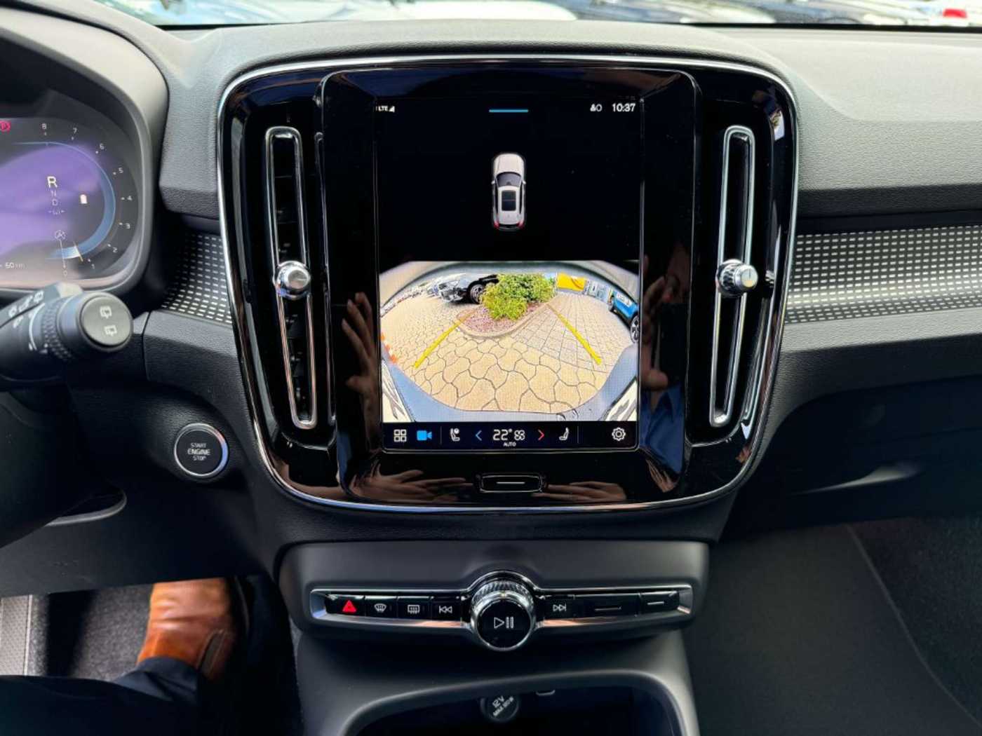 Volvo XC40 – Bild 11