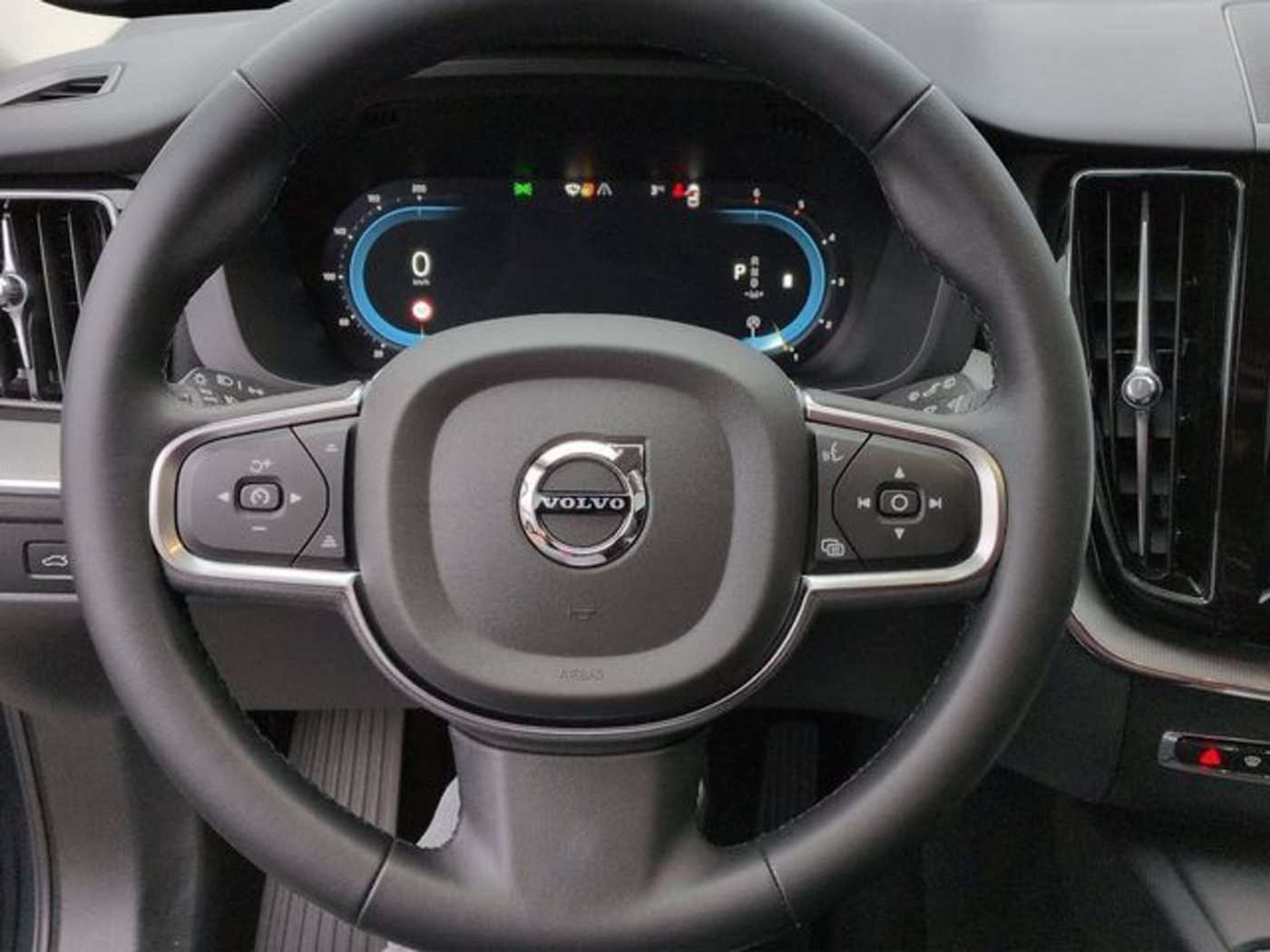 Volvo XC60 – Bild 6