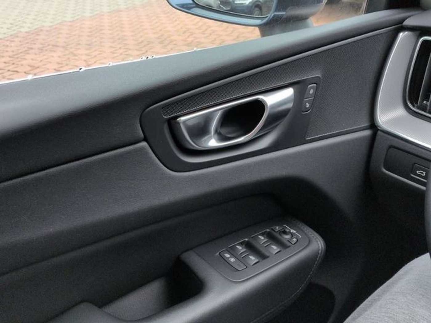 Volvo XC60 – Bild 8
