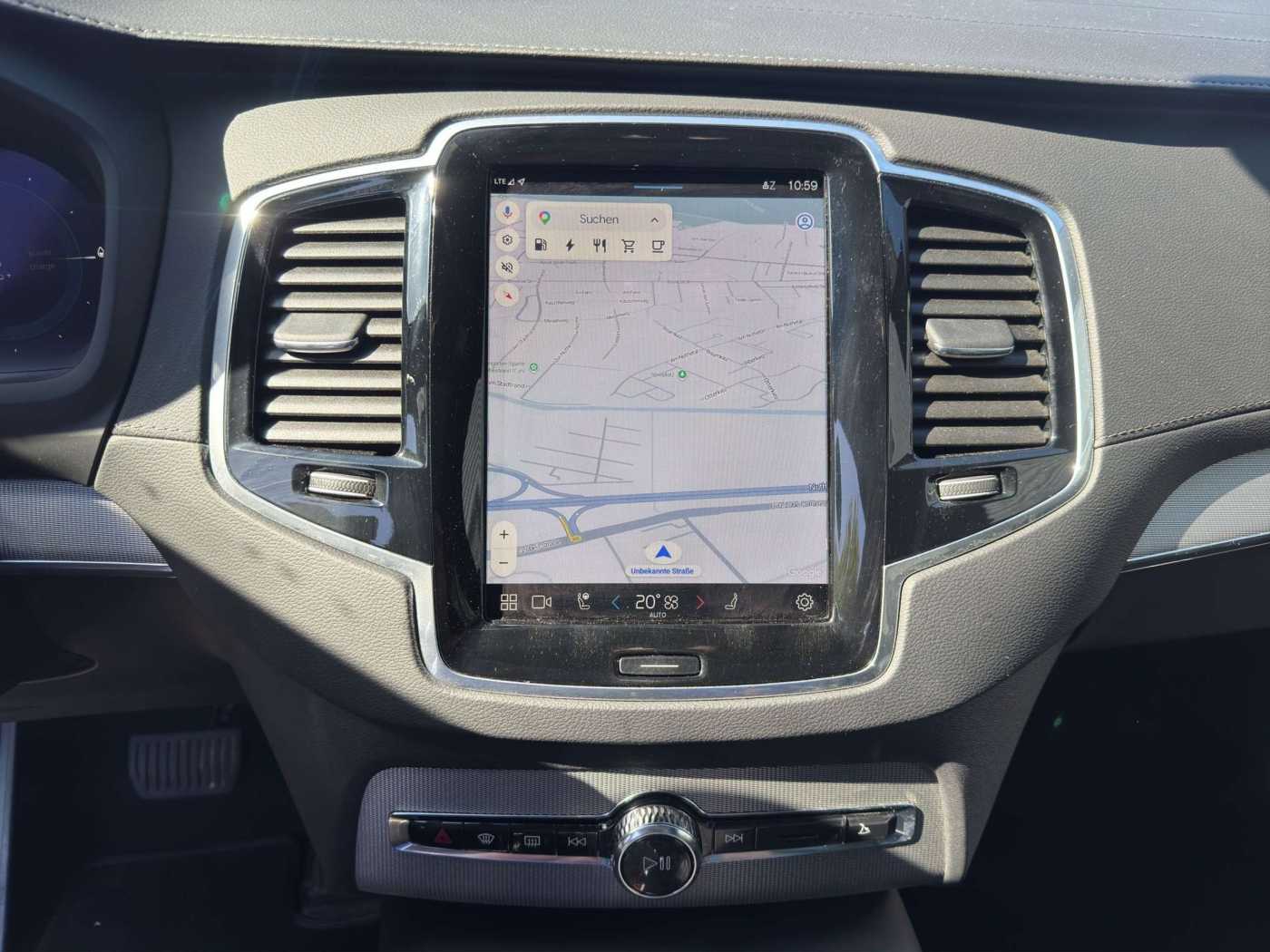 Volvo XC90 – Bild 11