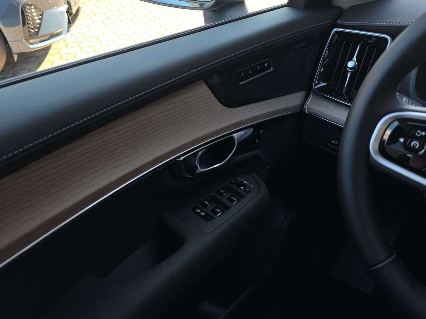 Volvo XC90 – Bild 8