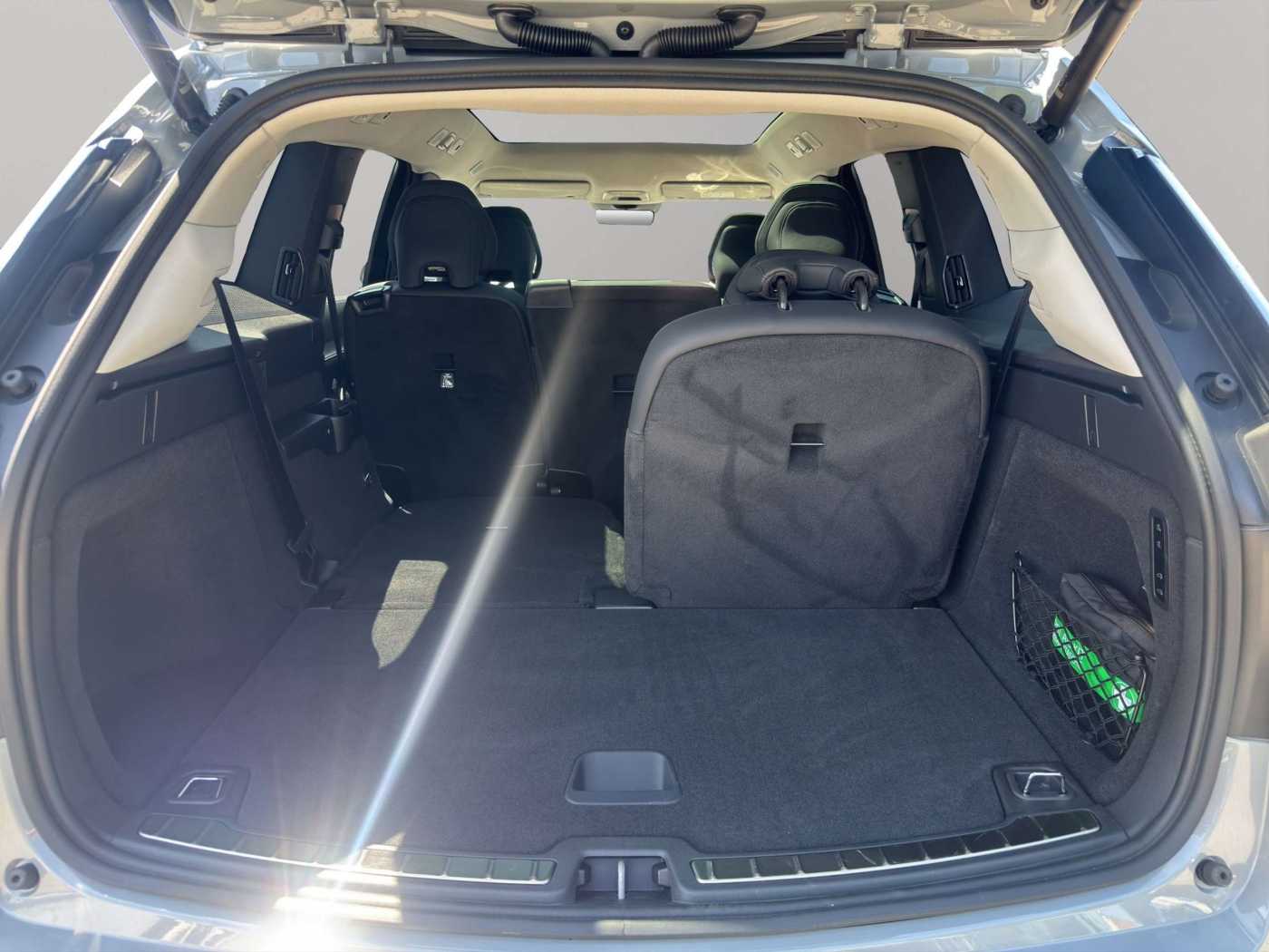 Volvo EX90 – Bild 15