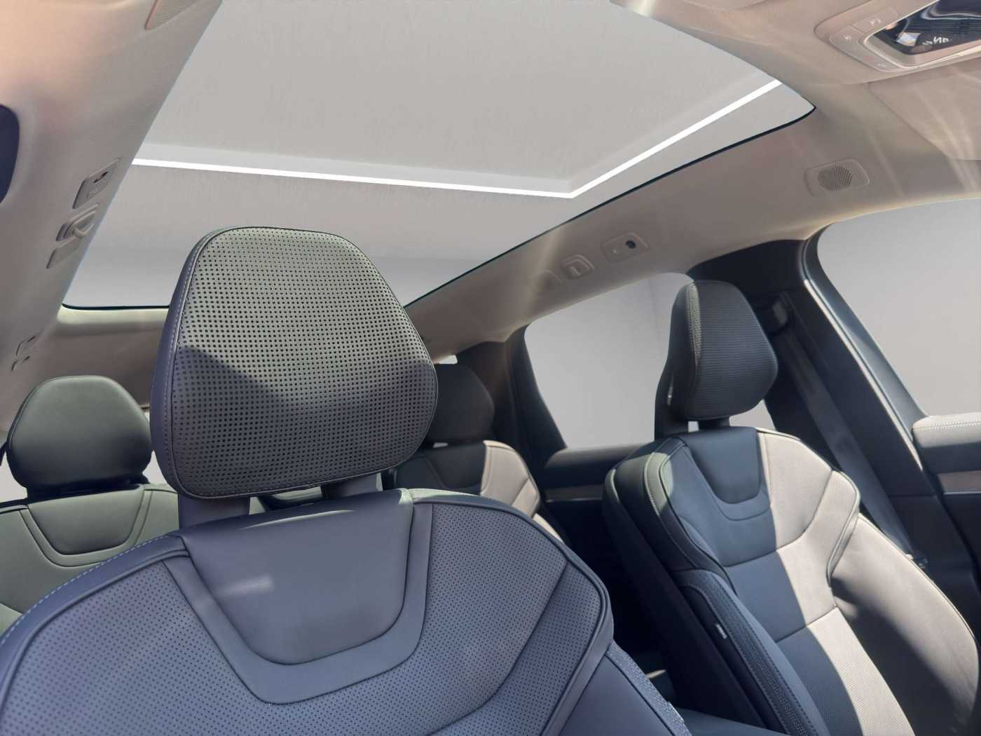 Volvo EX90 – Bild 17