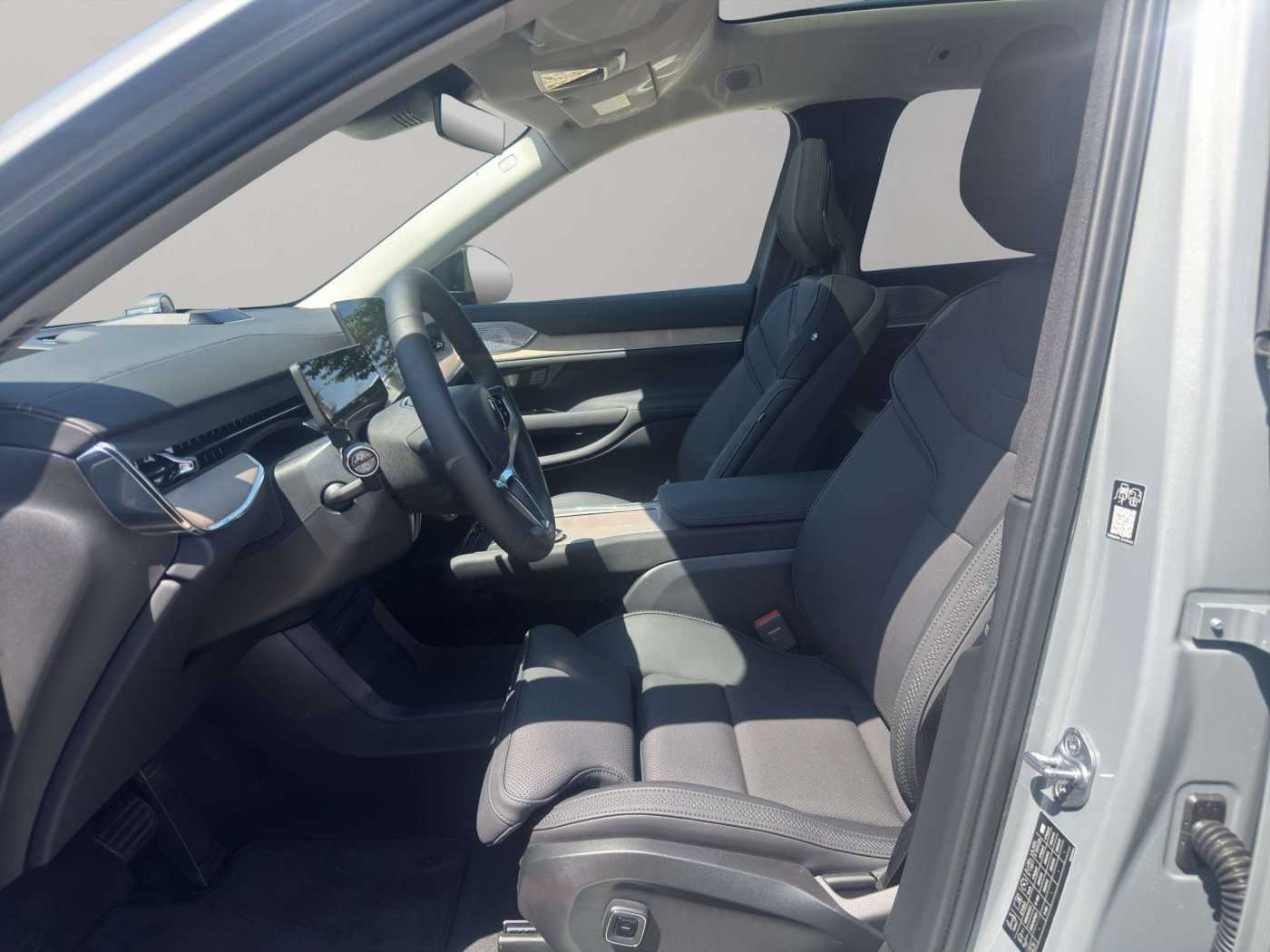 Volvo EX90 – Bild 5