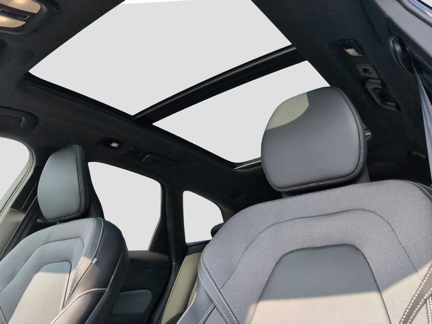 Volvo XC60 – Bild 8