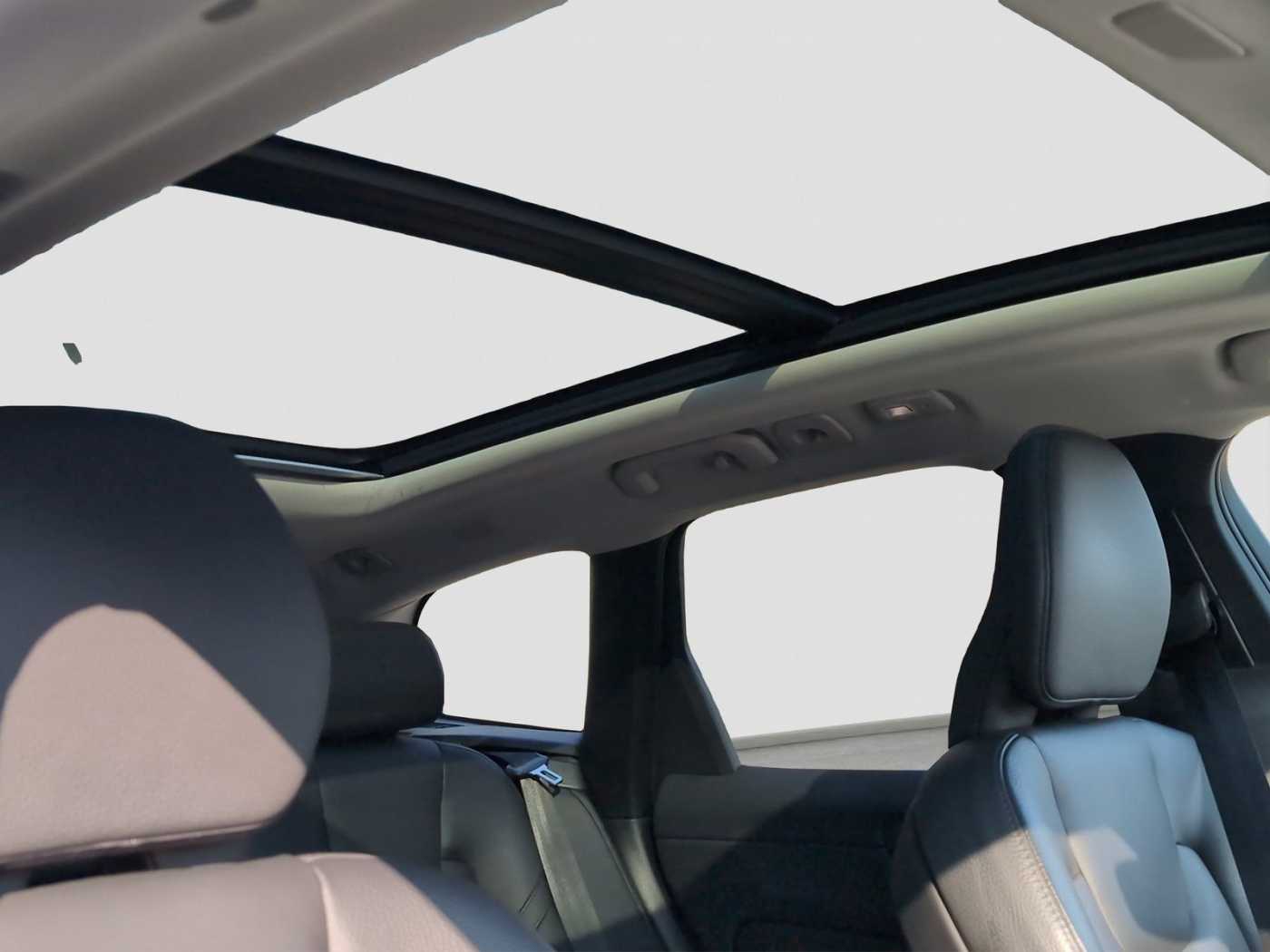 Volvo XC60 – Bild 10