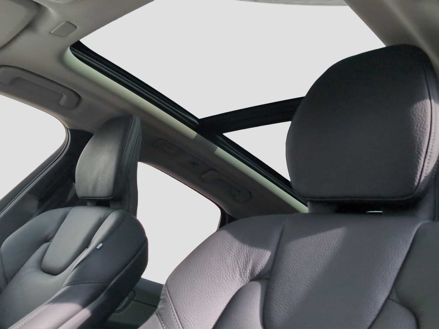 Volvo XC60 – Bild 10