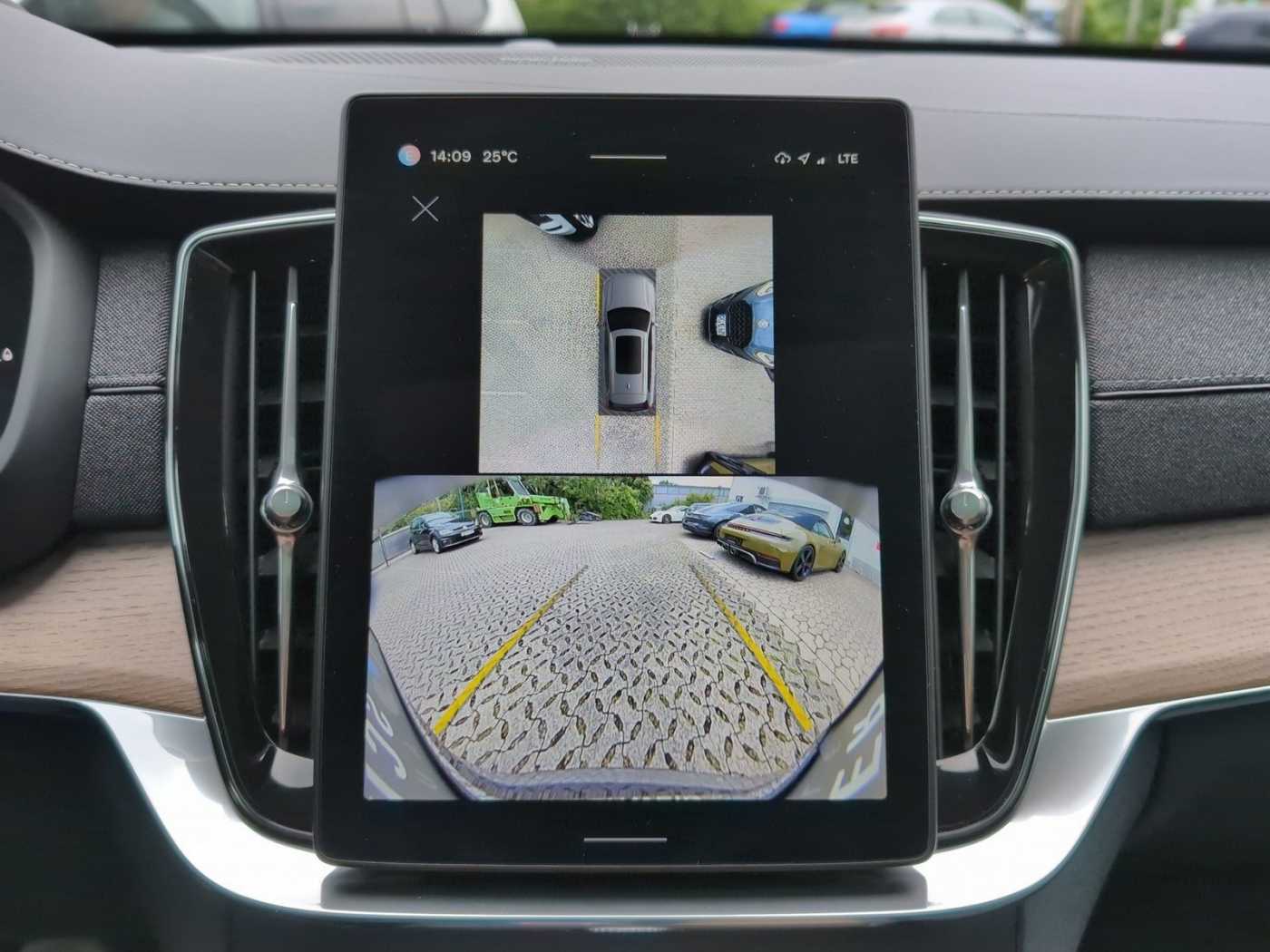 Volvo XC90 – Bild 8
