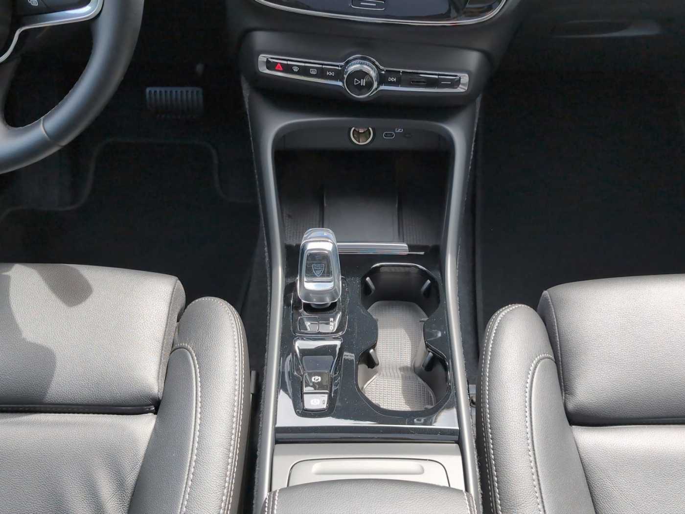 Volvo XC40 – Bild 12