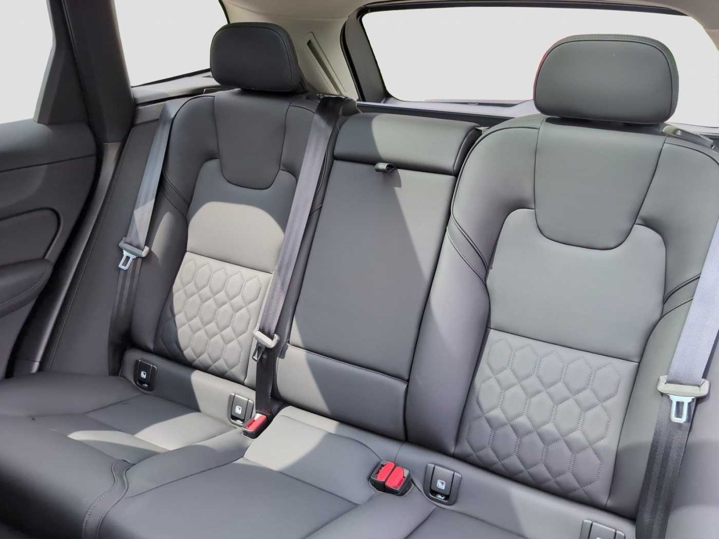 Volvo XC60 – Bild 12