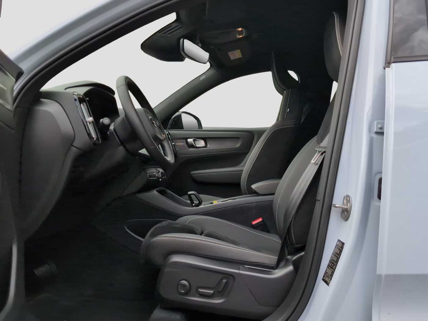 Volvo XC40 – Bild 10