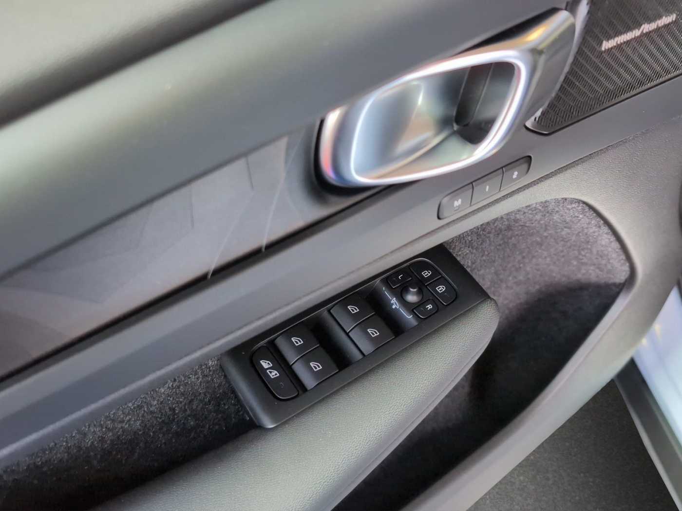 Volvo XC40 – Bild 12