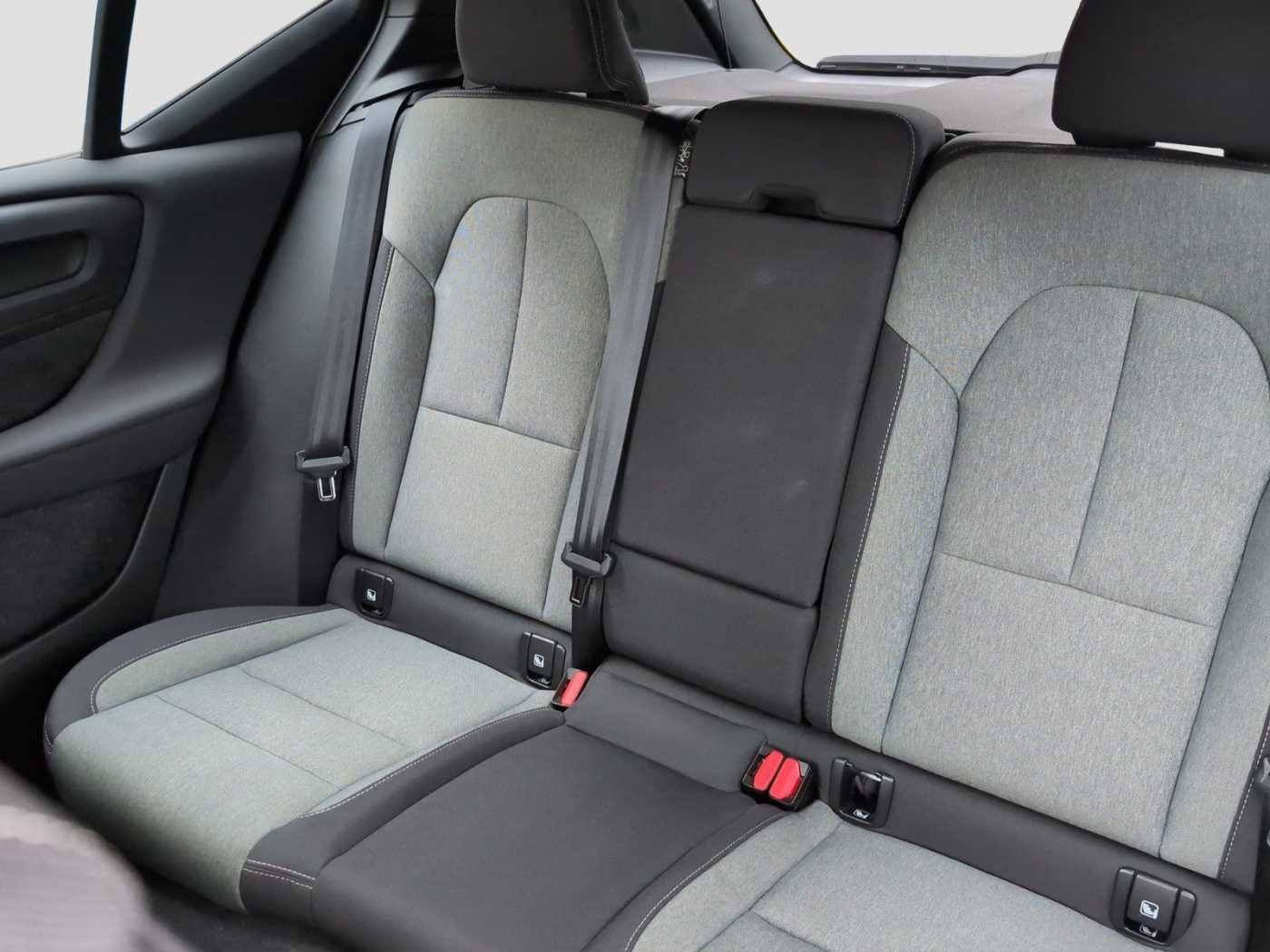 Volvo XC40 – Bild 12