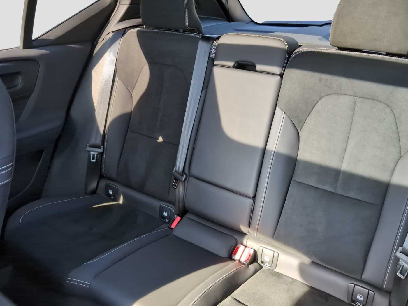 Volvo XC40 – Bild 12