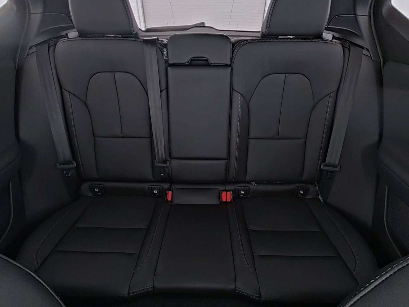 Volvo XC40 – Bild 12