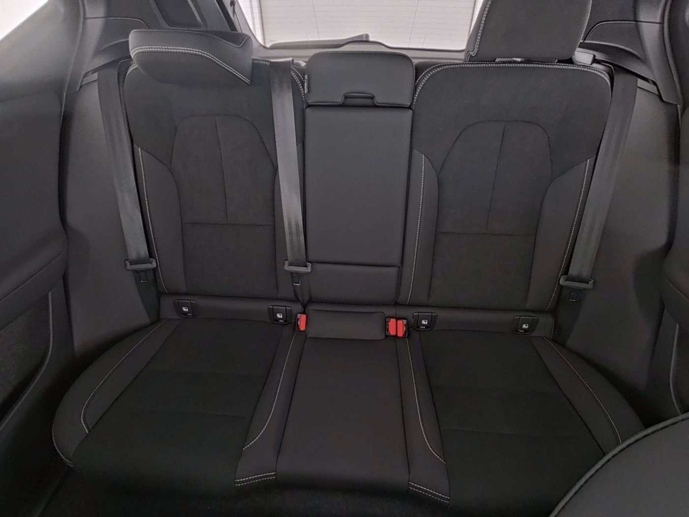 Volvo XC40 – Bild 12