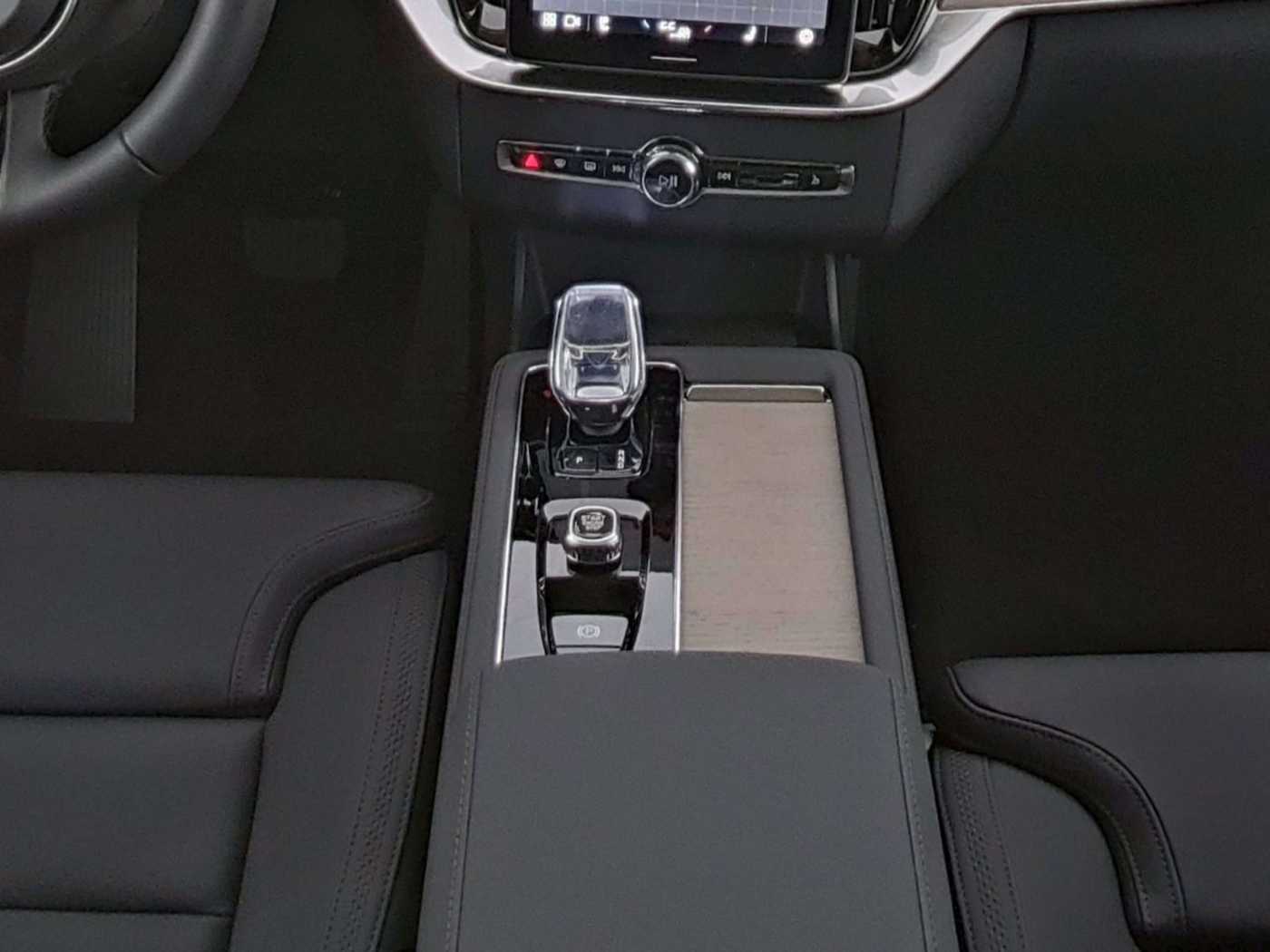 Volvo XC90 – Bild 6