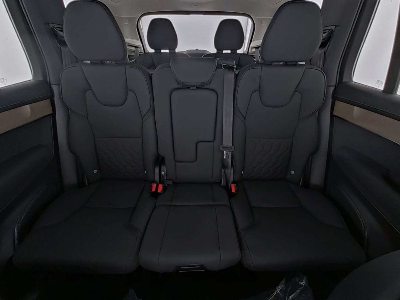 Volvo XC90 – Bild 10
