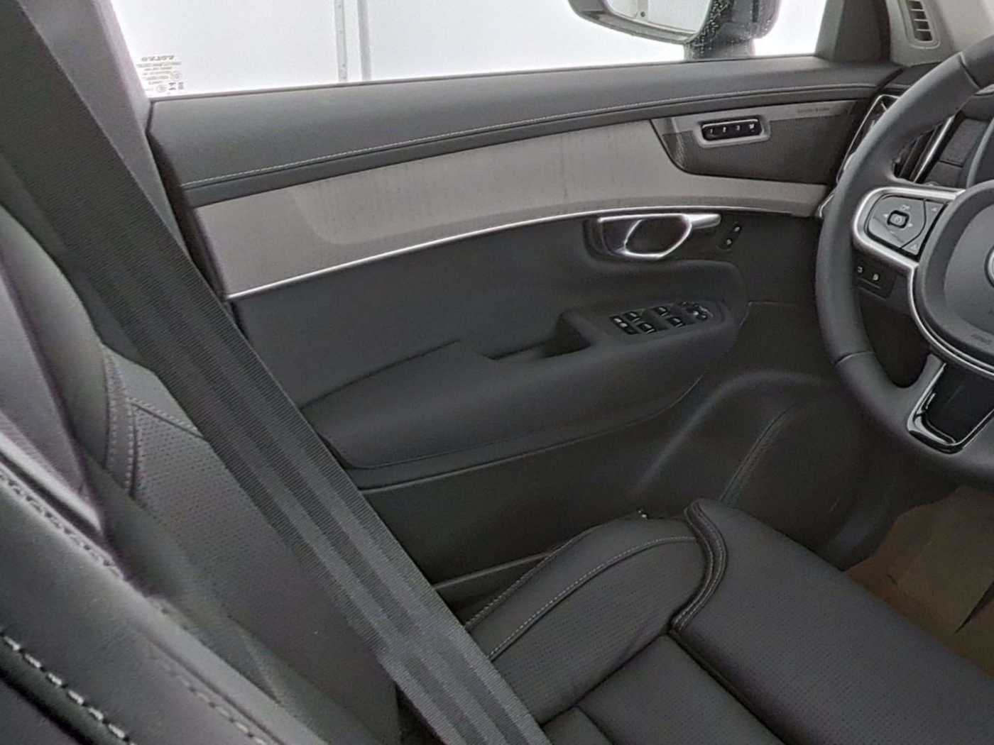 Volvo XC90 – Bild 12