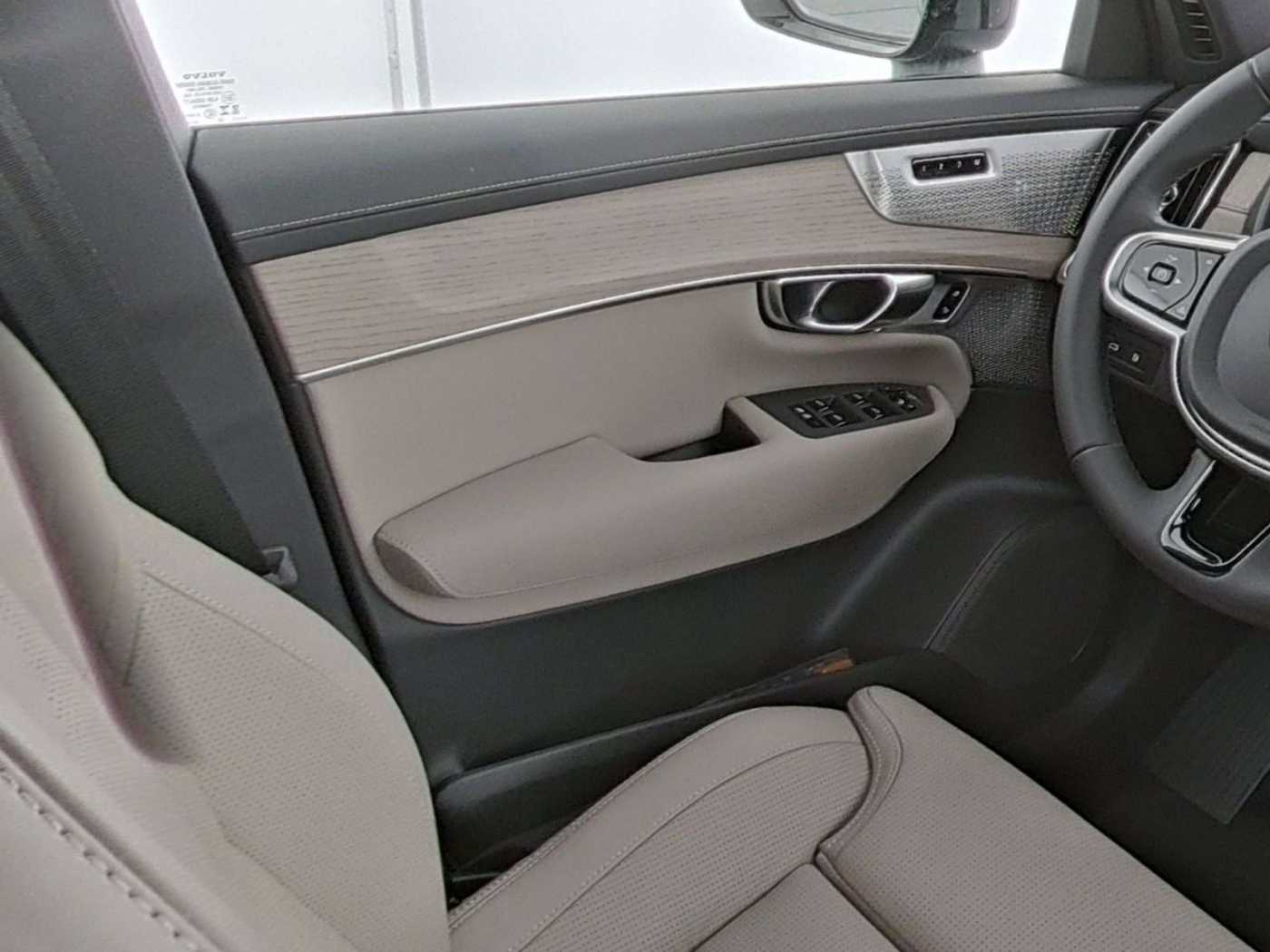 Volvo XC90 – Bild 13