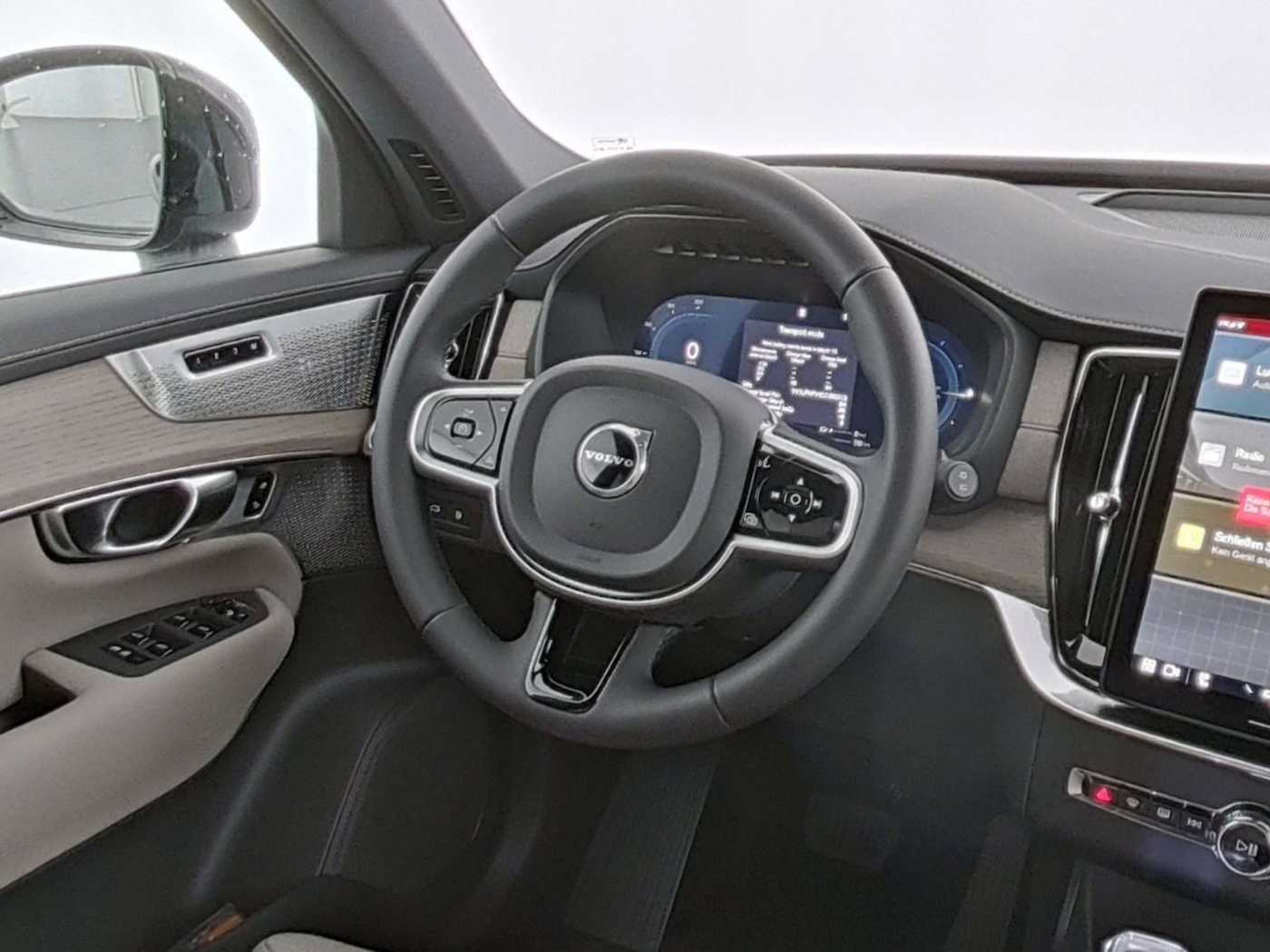 Volvo XC90 – Bild 15