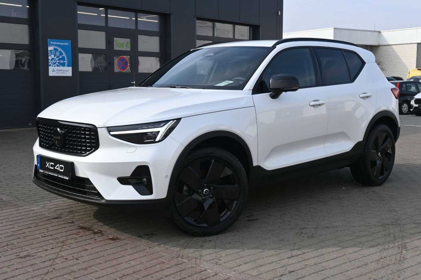 Volvo XC40