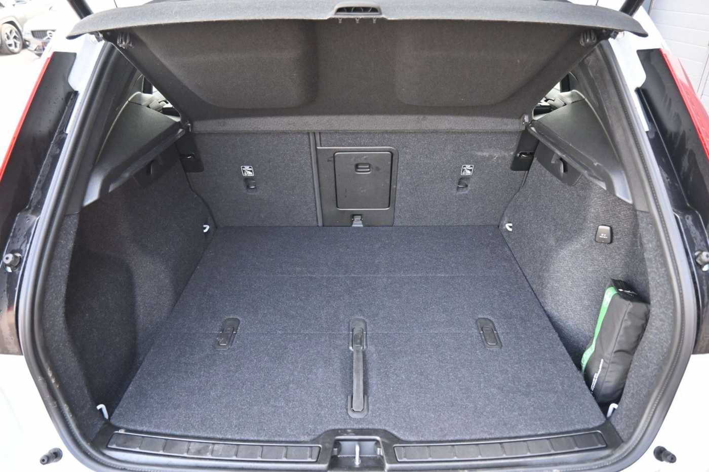 Volvo XC40 – Bild 17