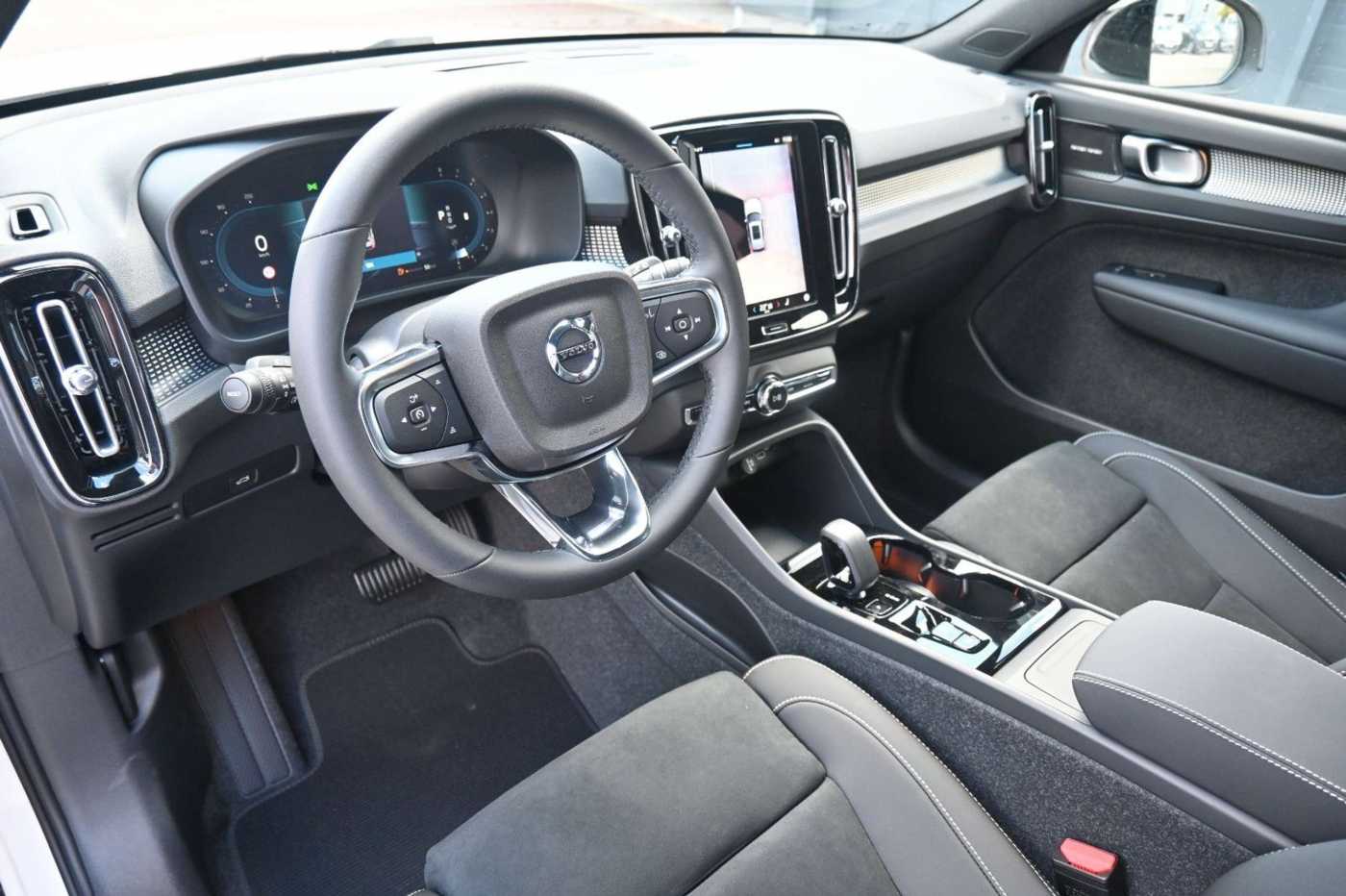 Volvo XC40 – Bild 12