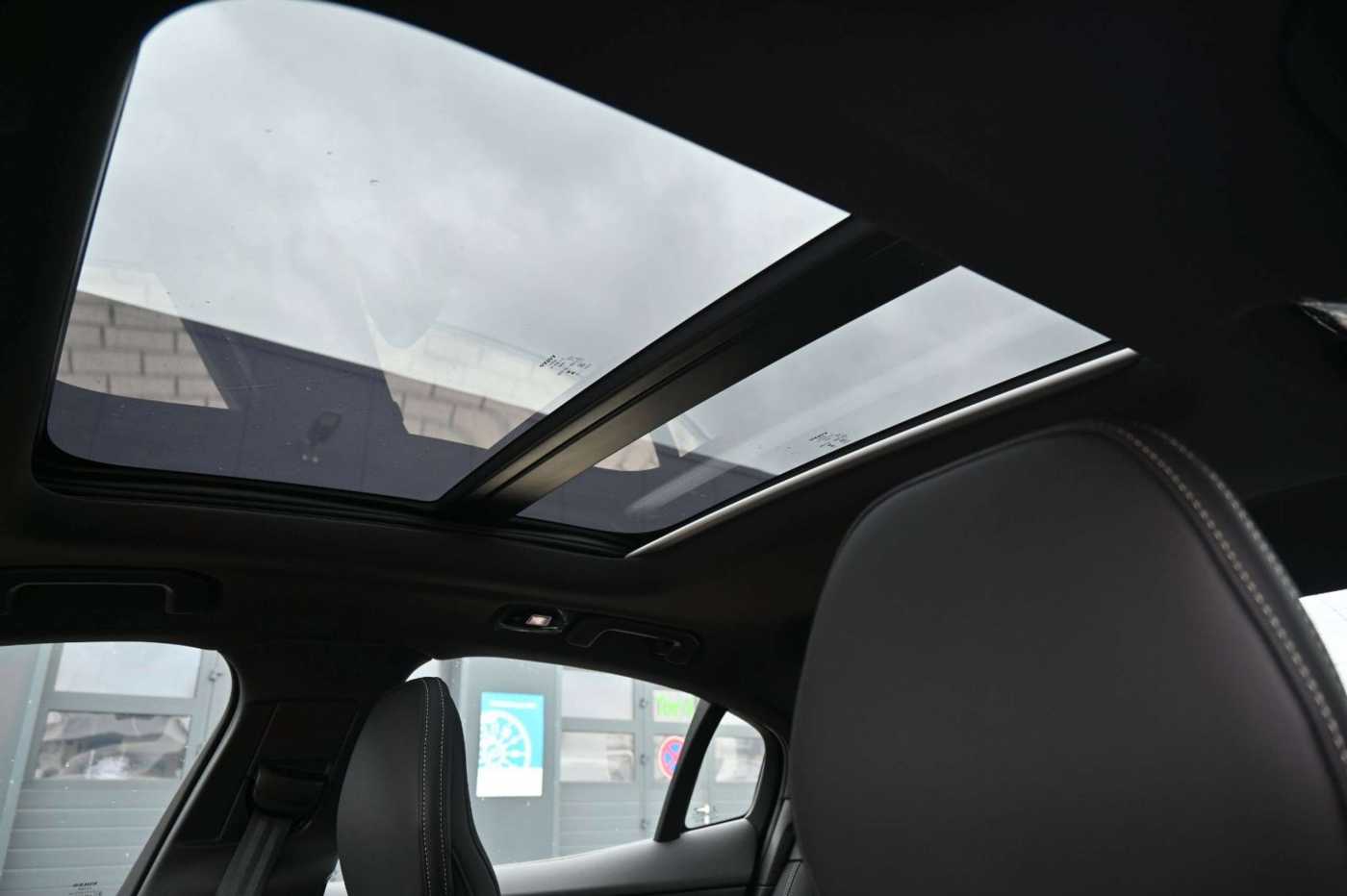 Volvo S60 – Bild 10