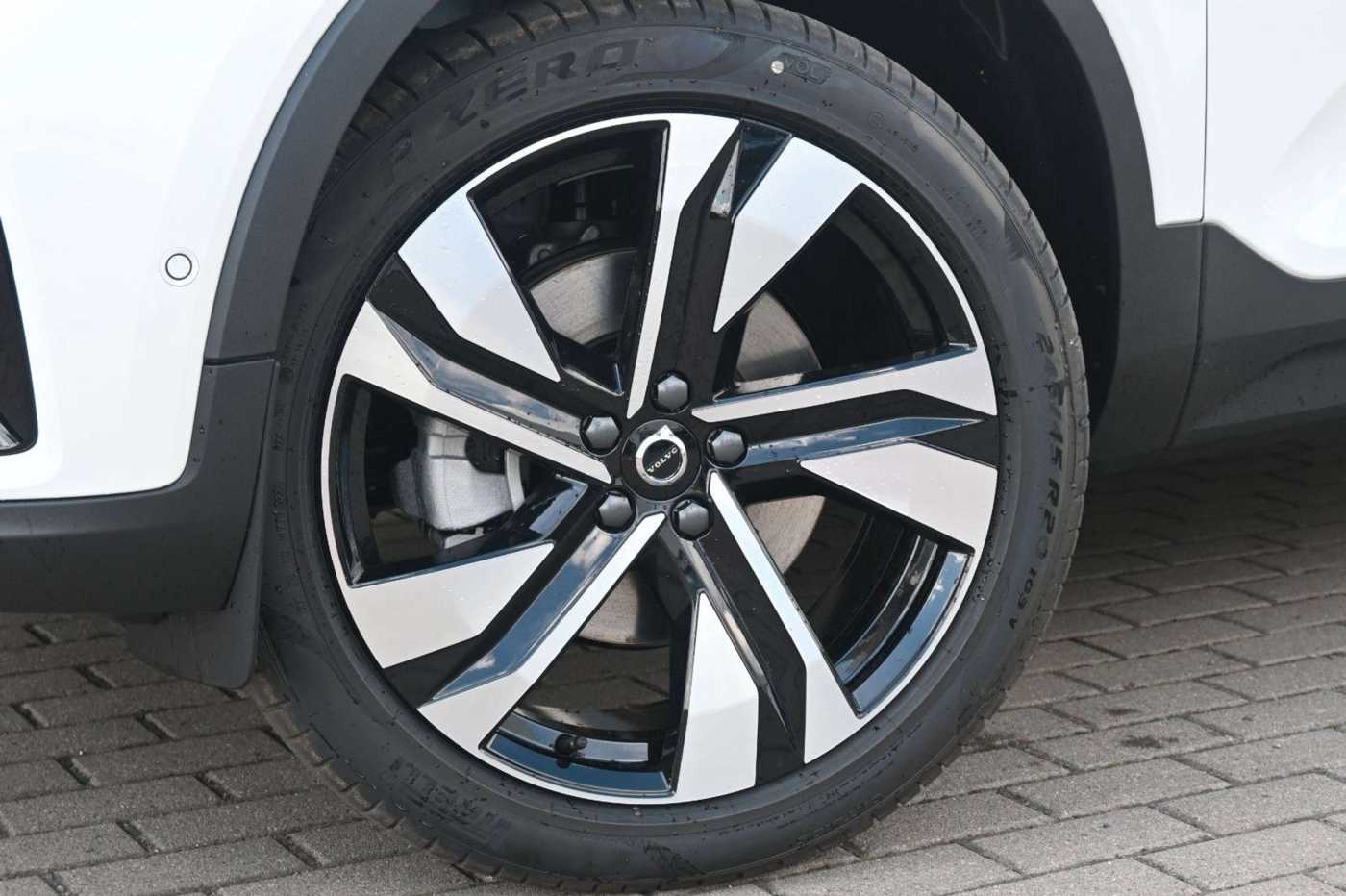 Volvo XC40 – Bild 11