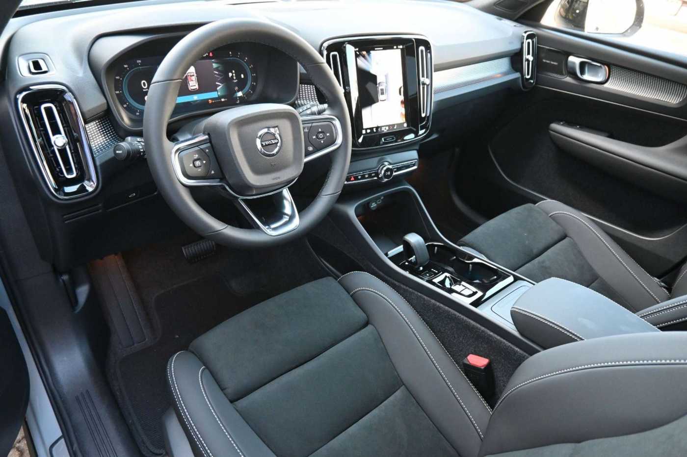 Volvo XC40 – Bild 12