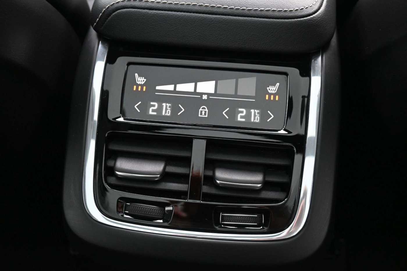Volvo XC60 – Bild 17