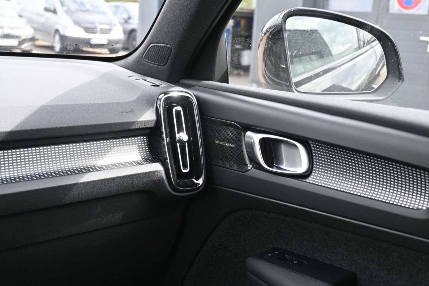 Volvo XC40 – Bild 15