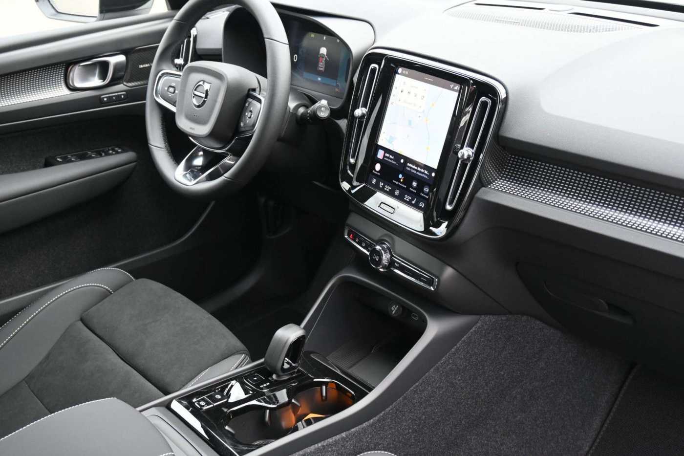 Volvo XC40 – Bild 12