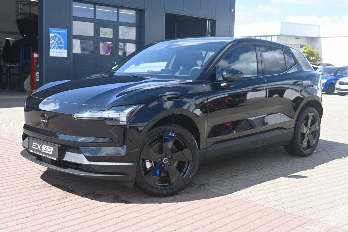 Volvo EX30