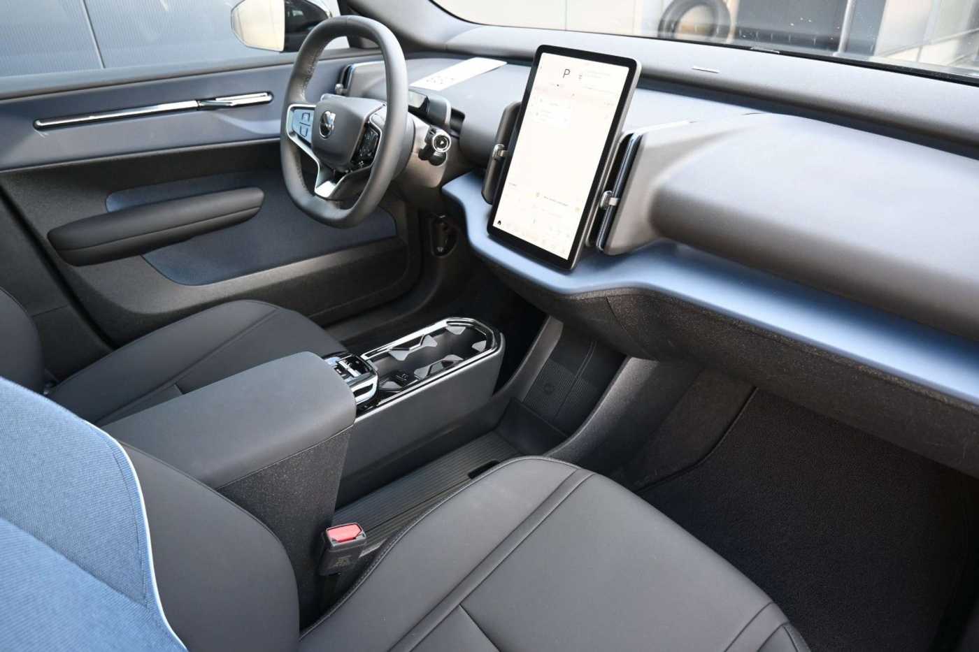 Volvo EX30 – Bild 13