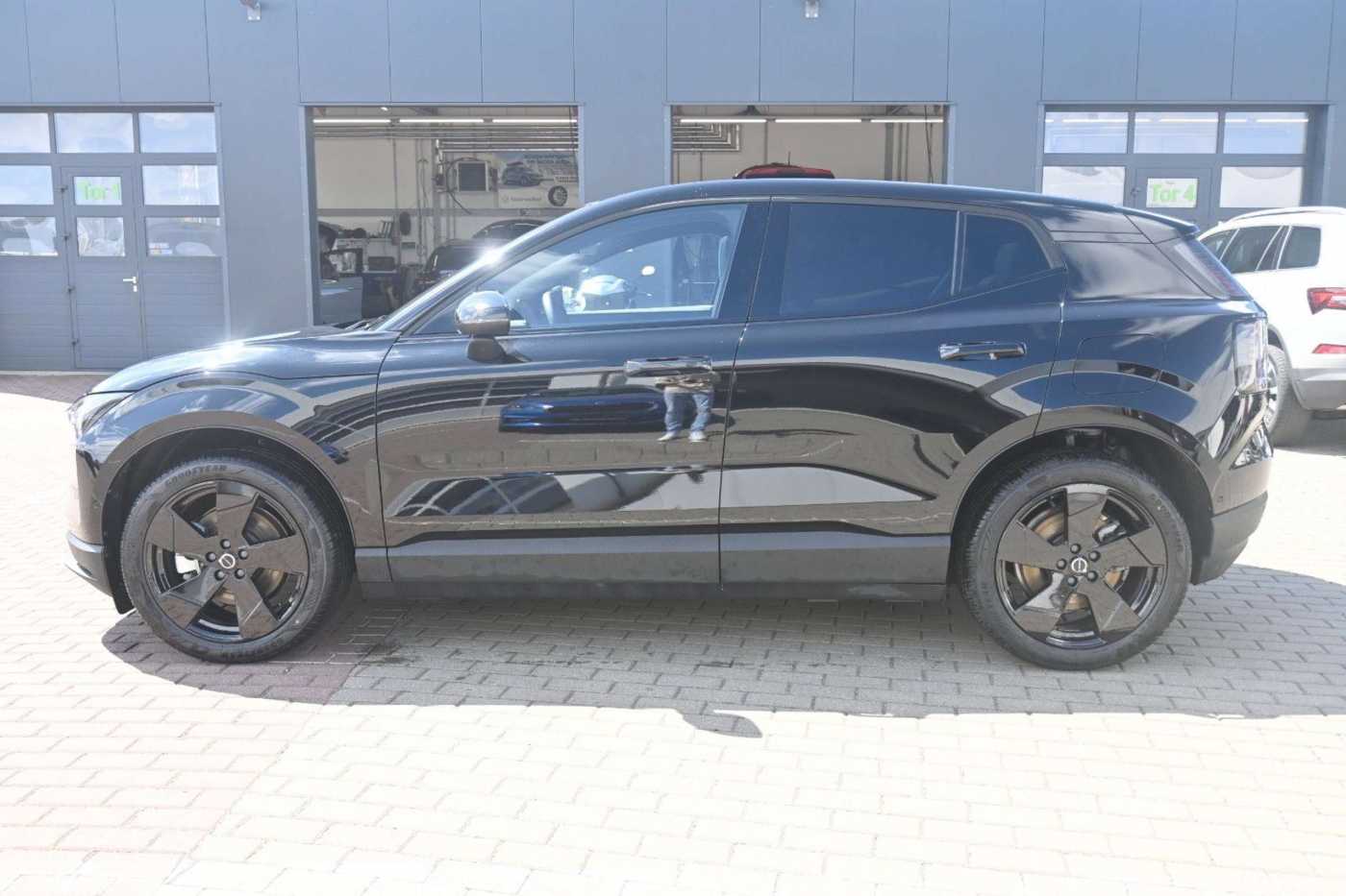 Volvo EX30 – Bild 2