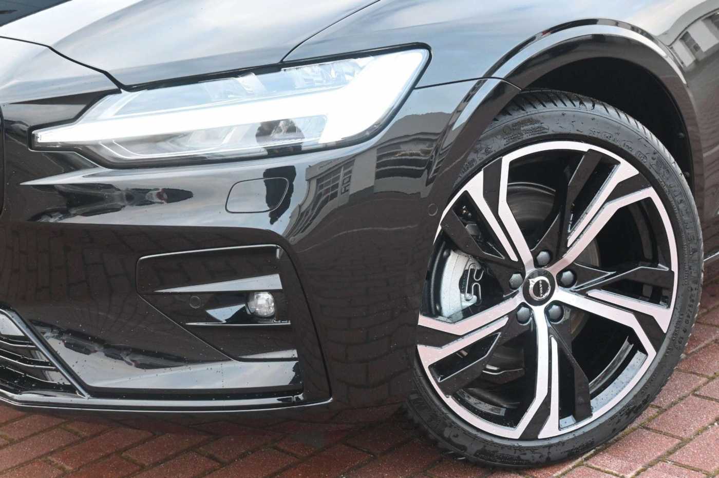 Volvo S60 – Bild 11