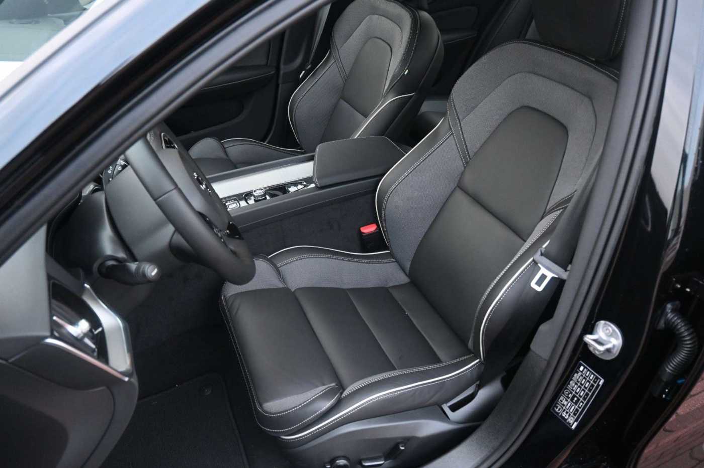 Volvo S60 – Bild 13