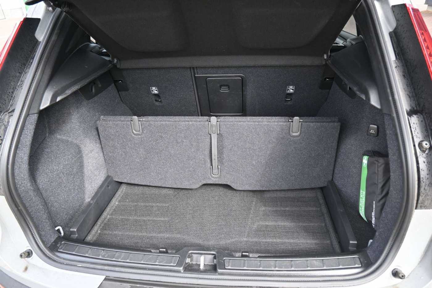 Volvo XC40 – Bild 17