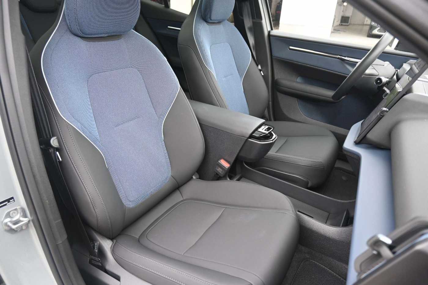 Volvo EX30 – Bild 14