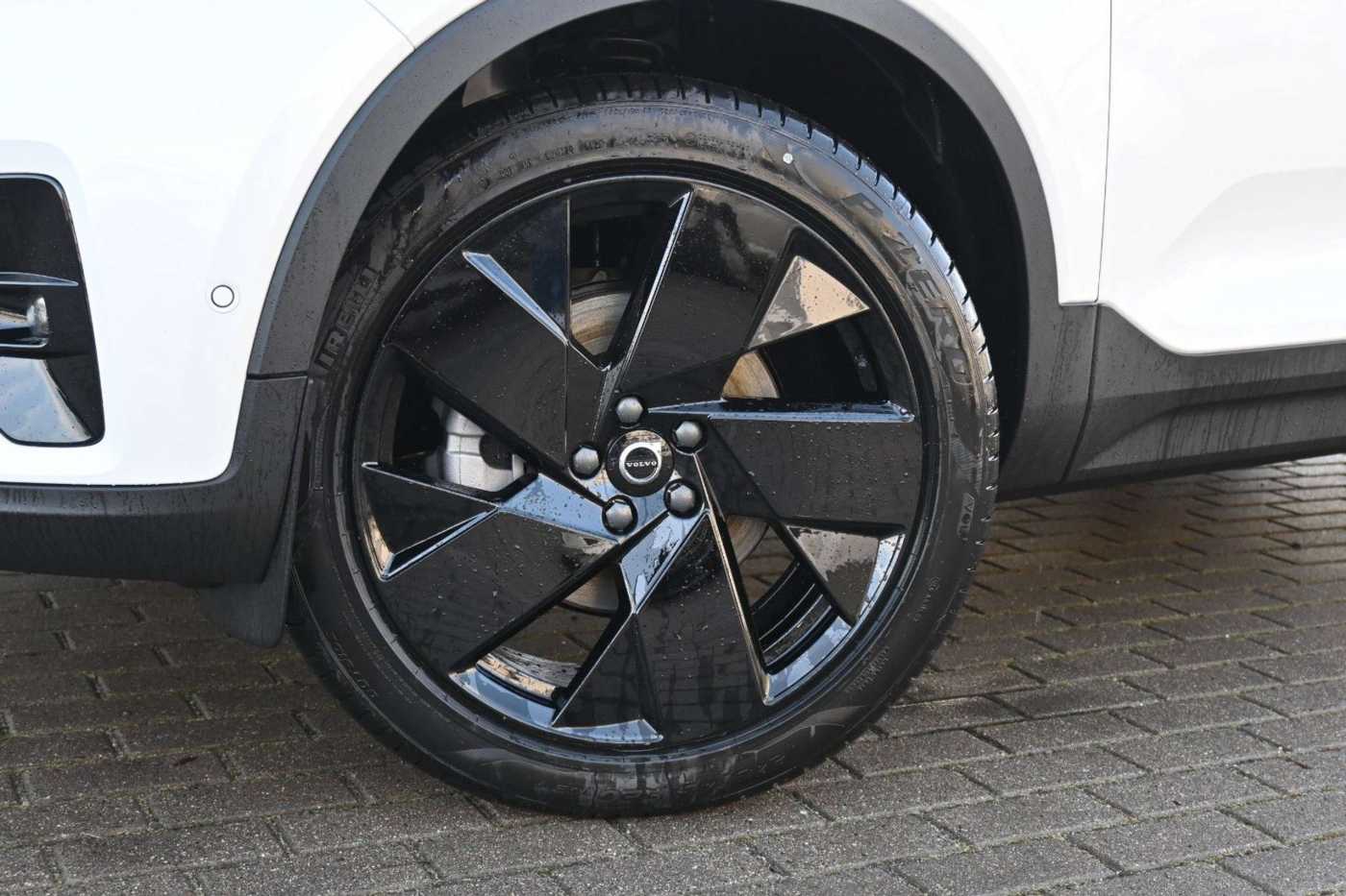 Volvo XC40 – Bild 11