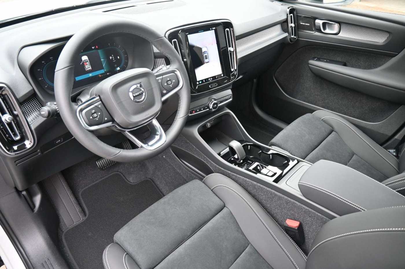 Volvo XC40 – Bild 12