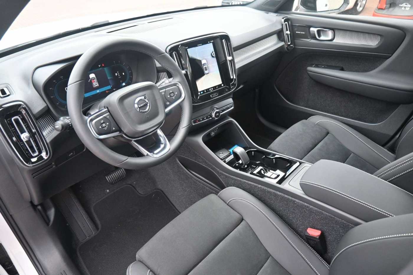 Volvo XC40 – Bild 12