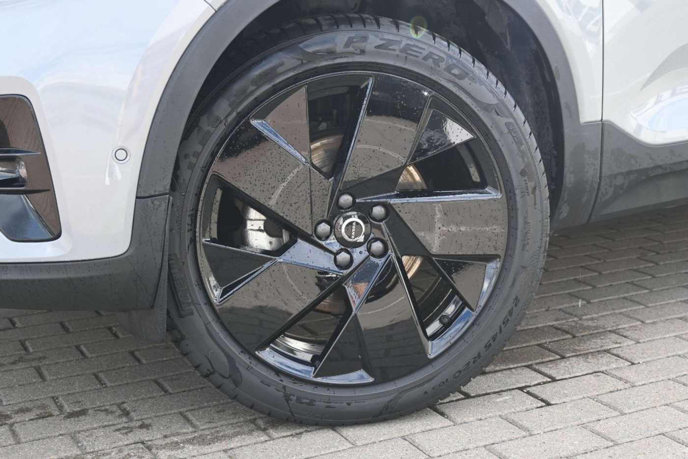 Volvo XC40 – Bild 11
