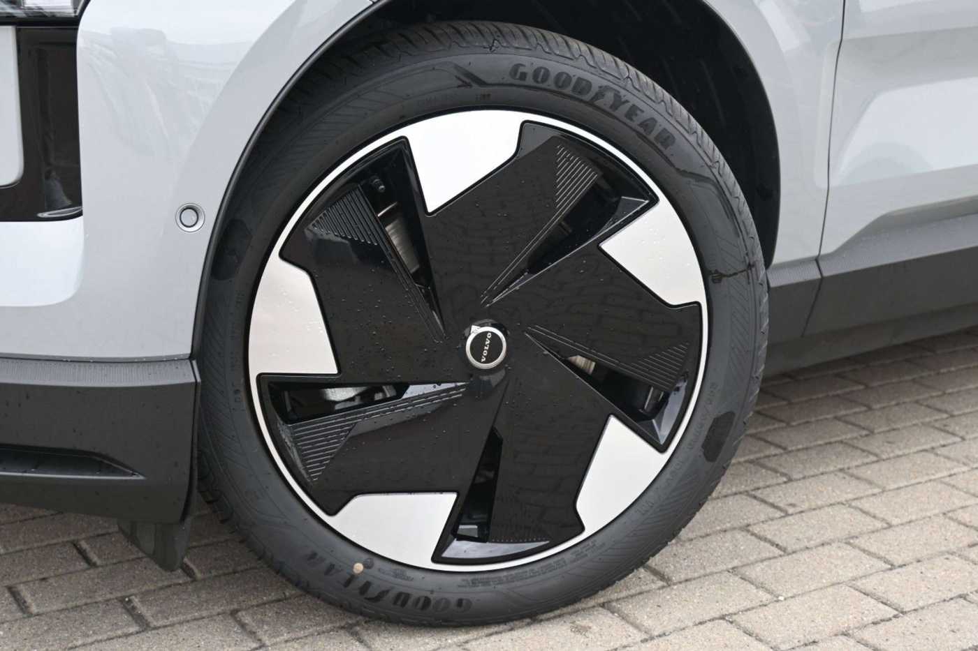 Volvo EX30 – Bild 2