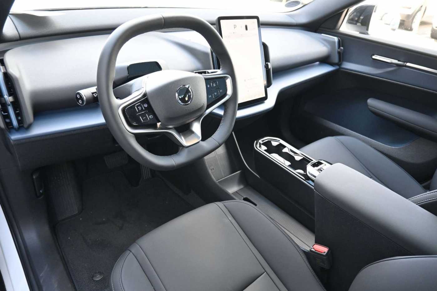 Volvo EX30 – Bild 14