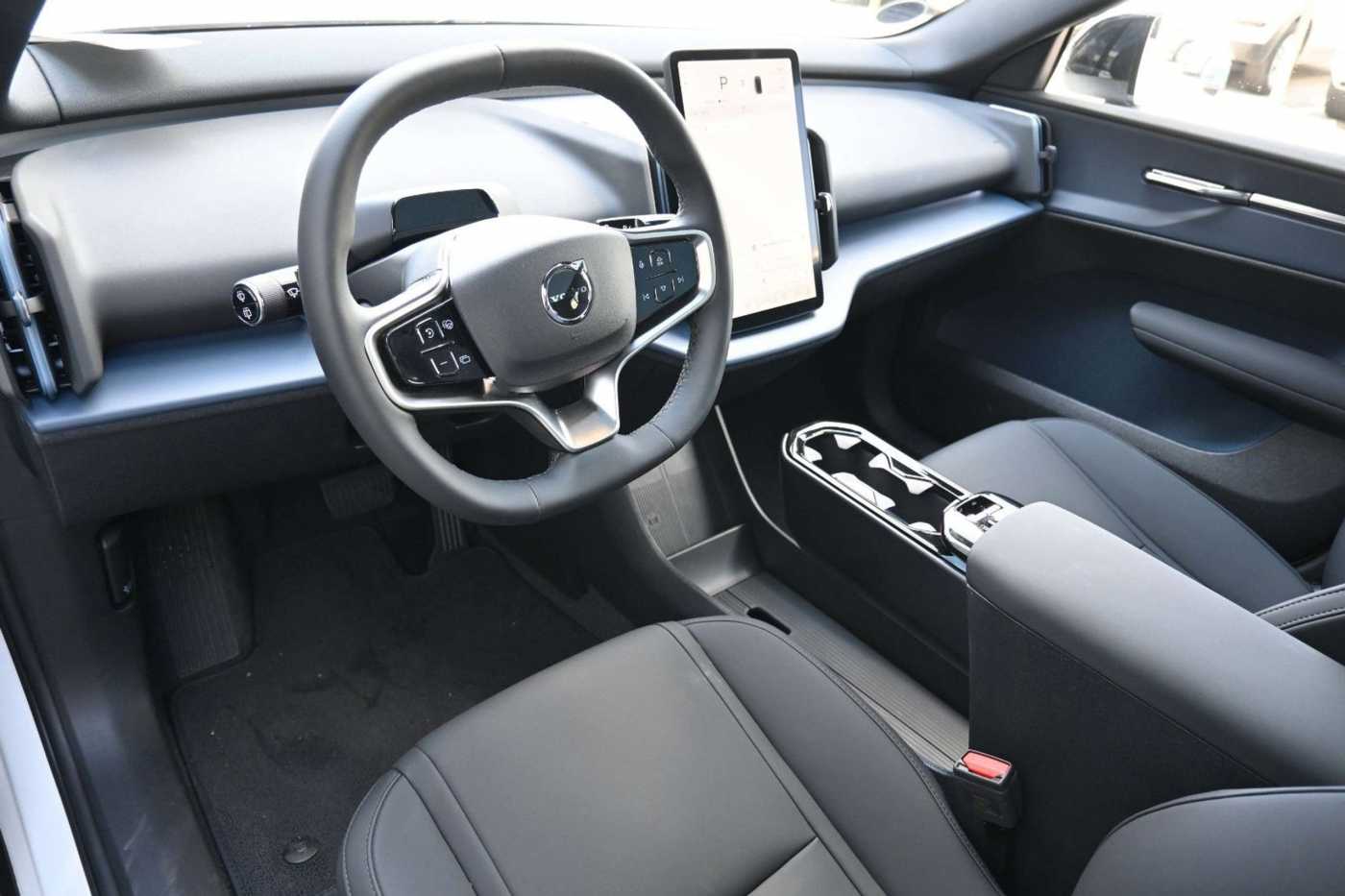 Volvo EX30 – Bild 12