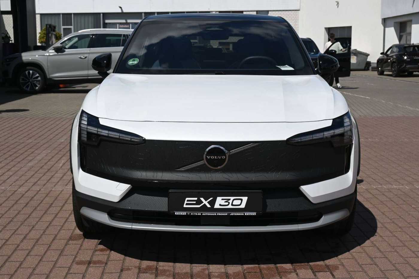 Volvo EX30 – Bild 9