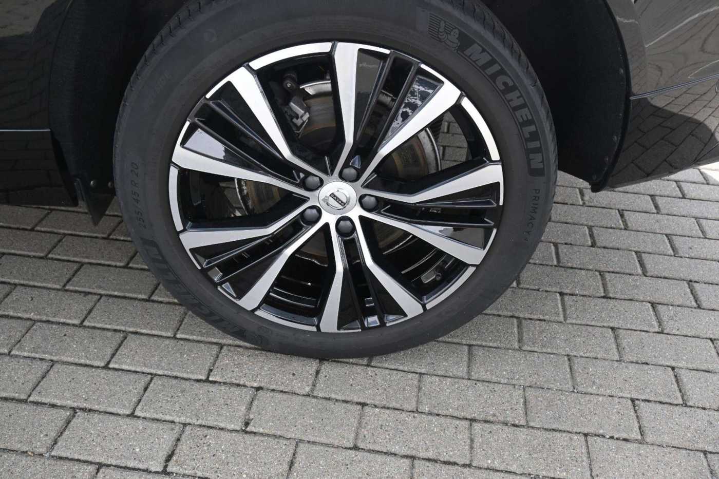 Volvo XC60 – Bild 11